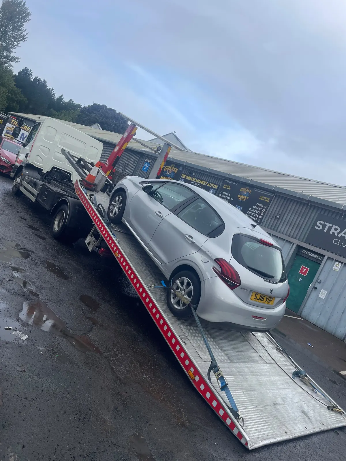 Peugeot delivered to Clydebank garage